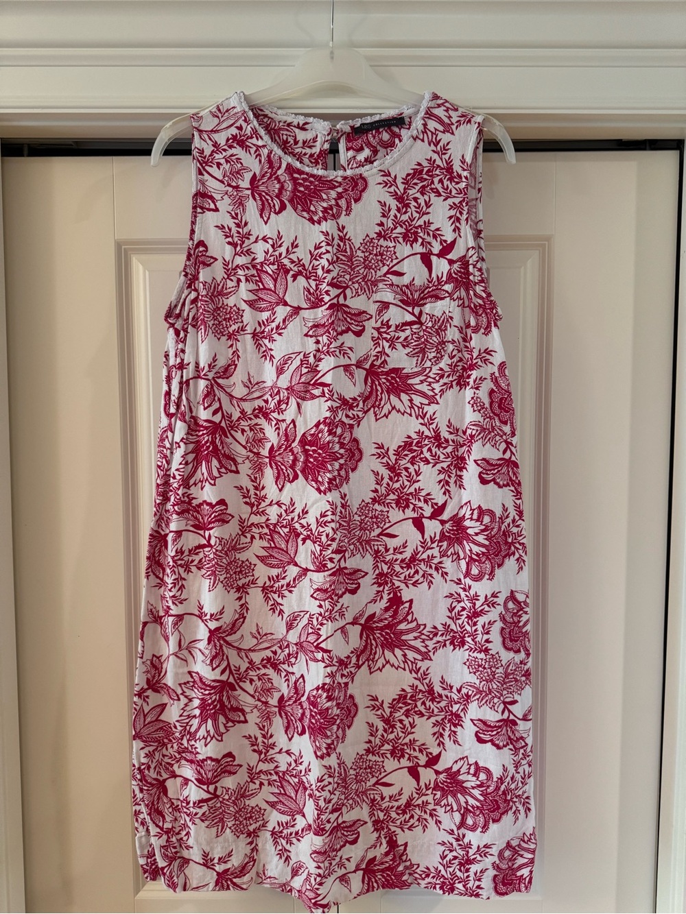 100% LINEN❤️Sleeveless Floral Shift Dress - White with Raspberry Print